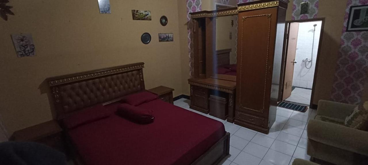 Villa Puspa 259 By Surganya Villa Puncak Extérieur photo