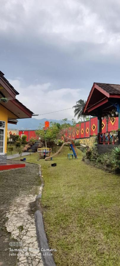Villa Puspa 259 By Surganya Villa Puncak Extérieur photo